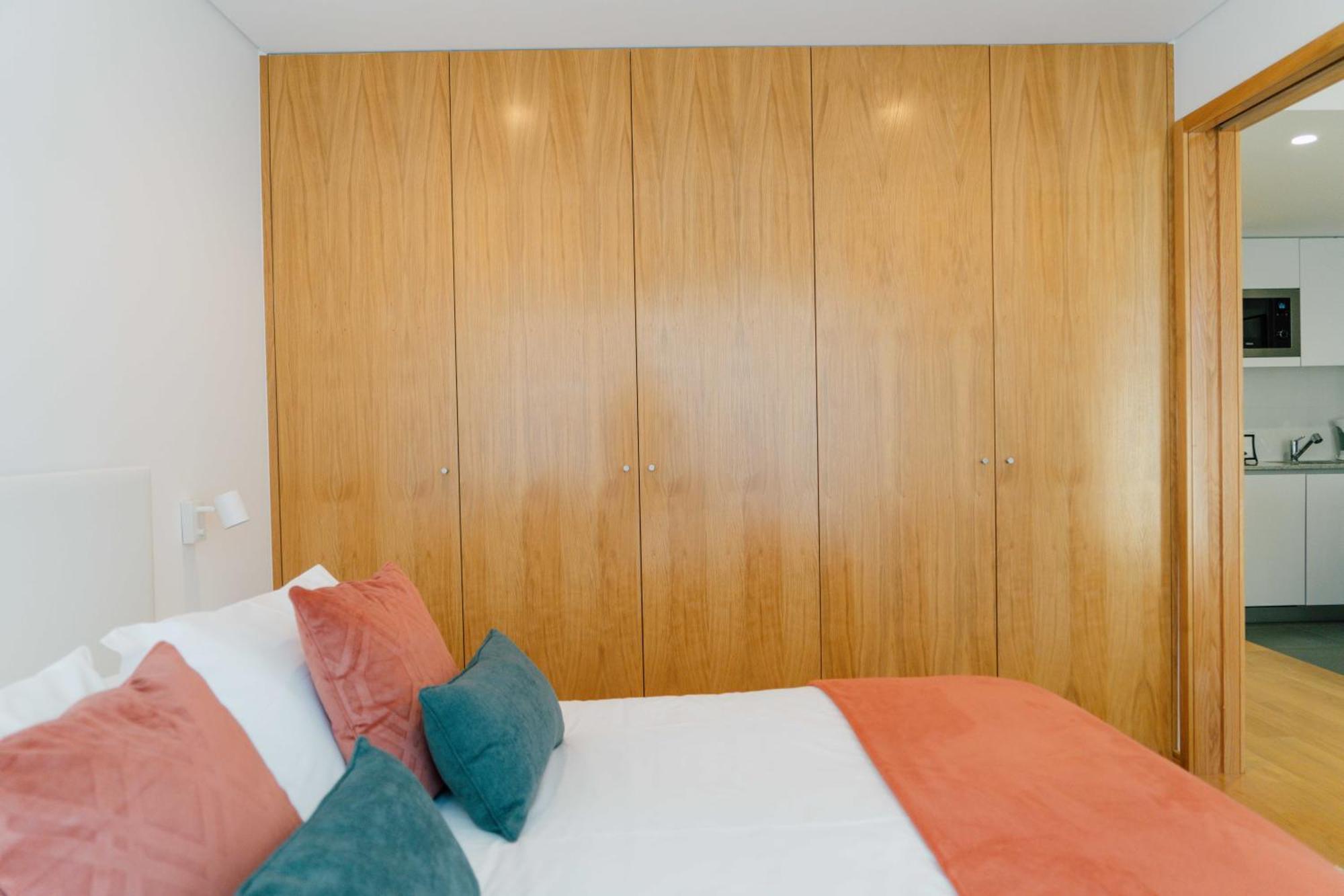 Oporto Yellow Apartments Екстер'єр фото